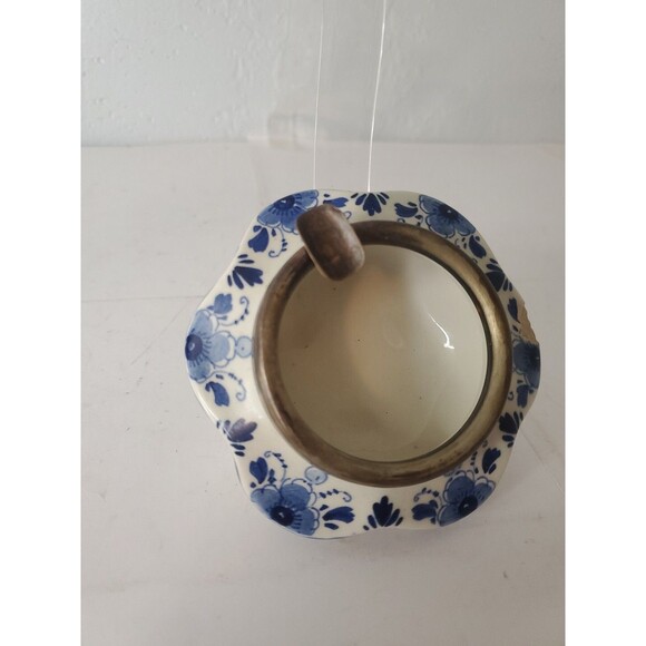 Delfts Holland  Ashtray, Vintage Hand Signed VK  285    3 1/2 inch  small chip - Picture 3 of 5
